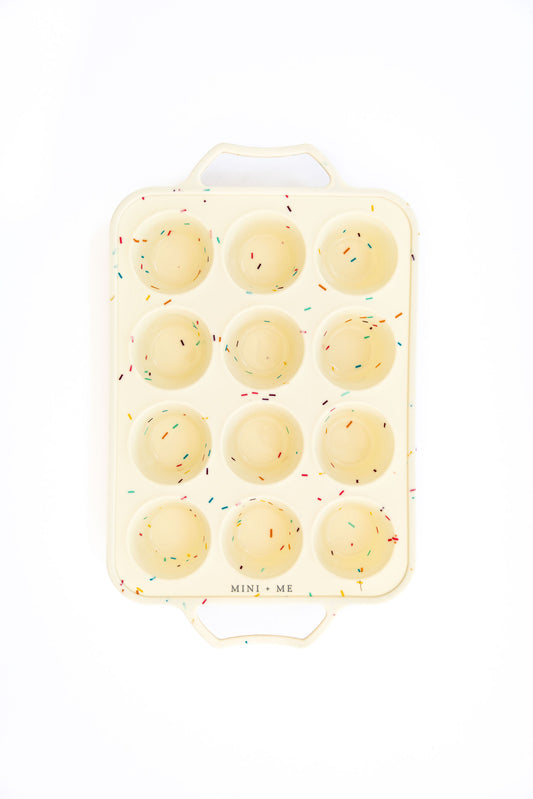 SPRINKLES MUFFIN PAN - 12